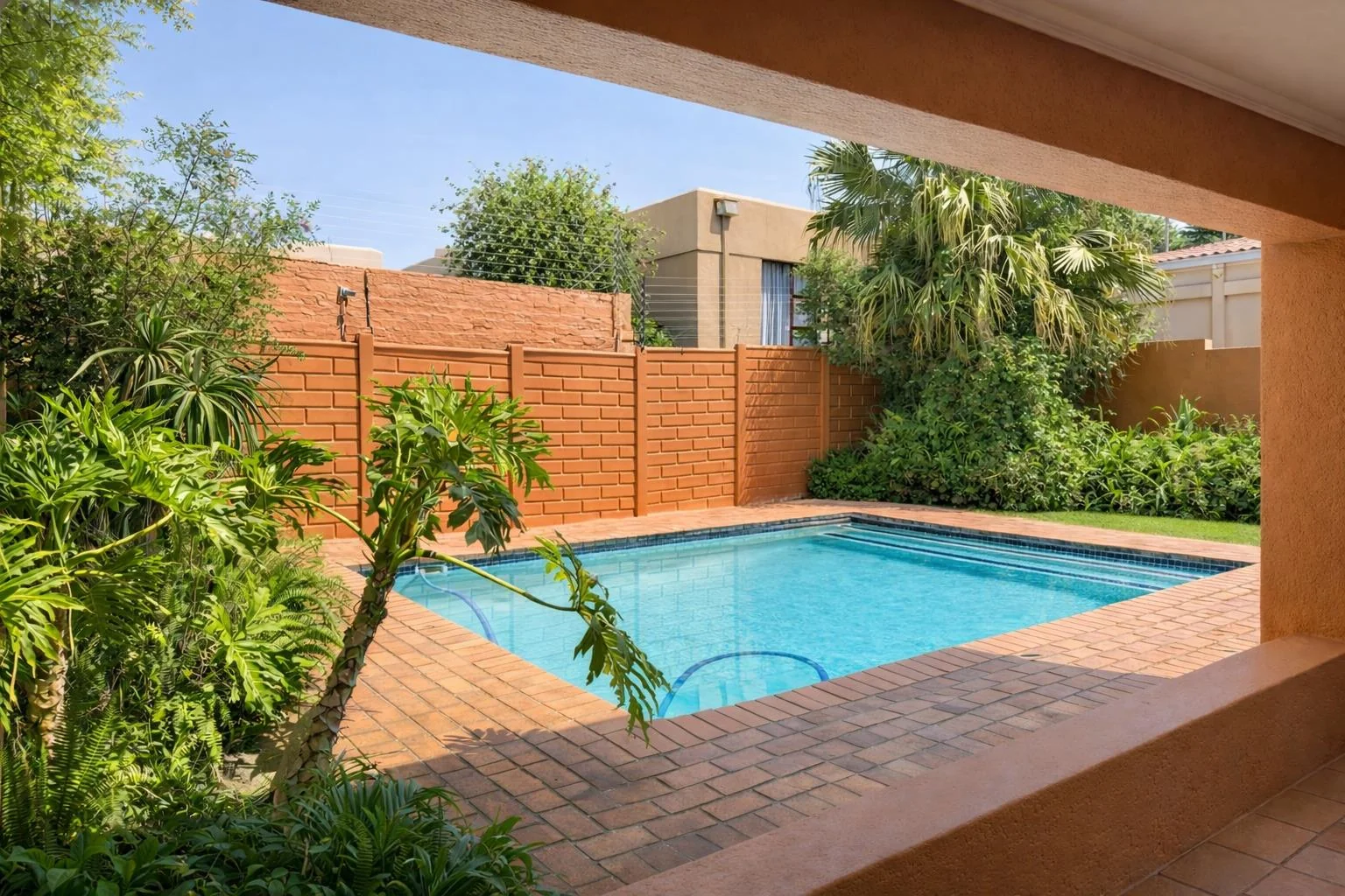 1 Bedroom, 1 bathroom apartment for Sale in Weltevreden Park
