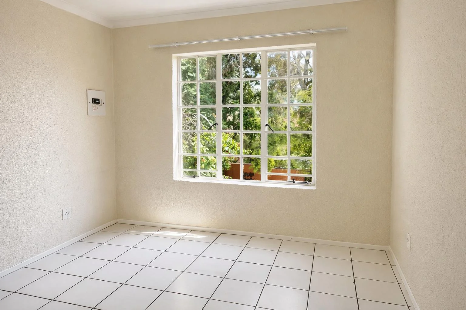 1 Bedroom, 1 bathroom apartment for Sale in Weltevreden Park