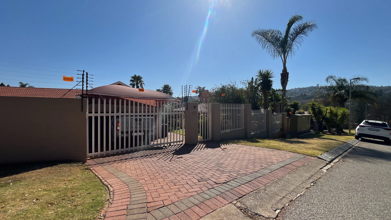 Spacious Freestanding Family Home to Rent in Rangeview