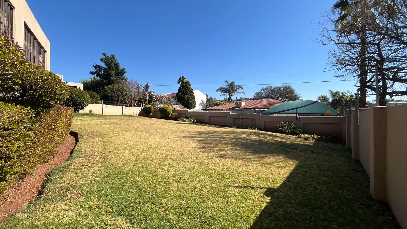 Spacious Freestanding Family Home to Rent in Rangeview