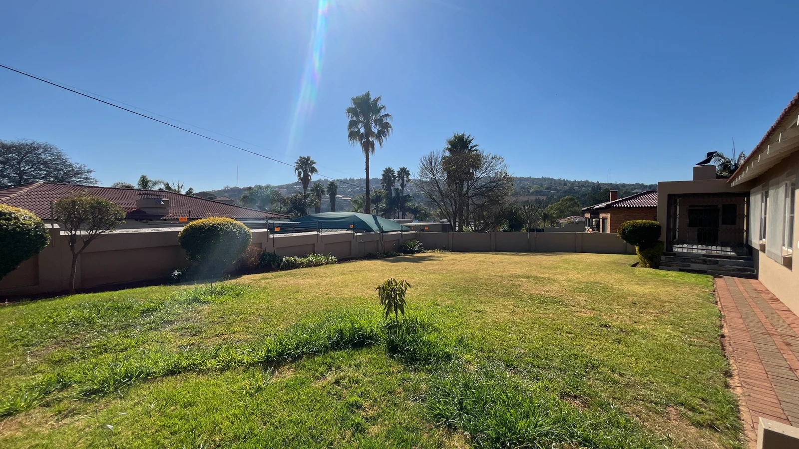 Spacious Freestanding Family Home to Rent in Rangeview