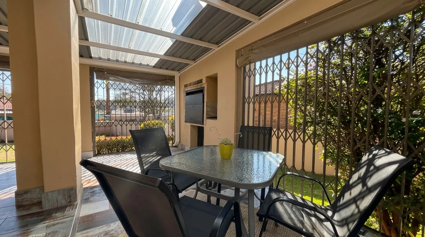 Spacious Freestanding Family Home to Rent in Rangeview