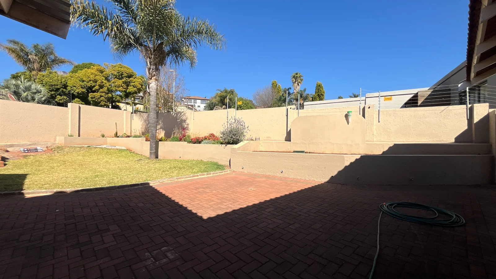 Spacious Freestanding Family Home to Rent in Rangeview