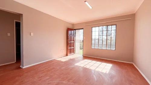 22 Scrooby, Willowbrook, Roodepoort