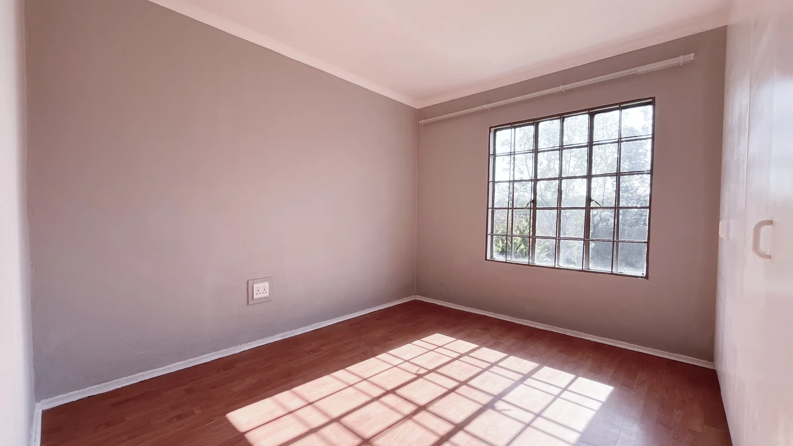 2-Bedroom Unit to Rent in Willowbrook