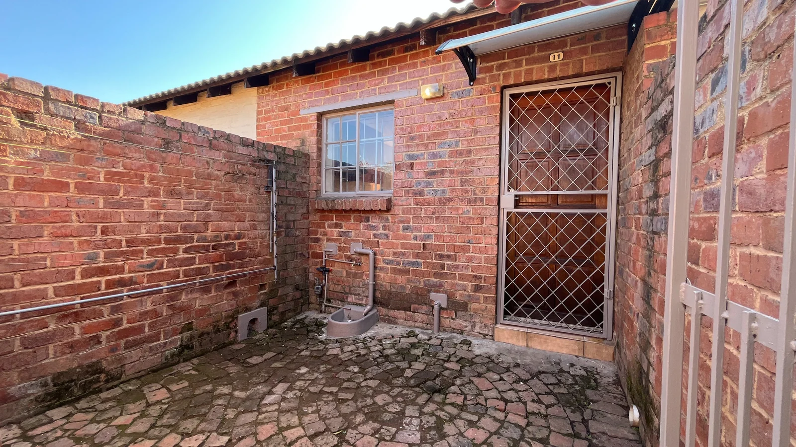 2-Bedroom Unit to Rent in Willowbrook