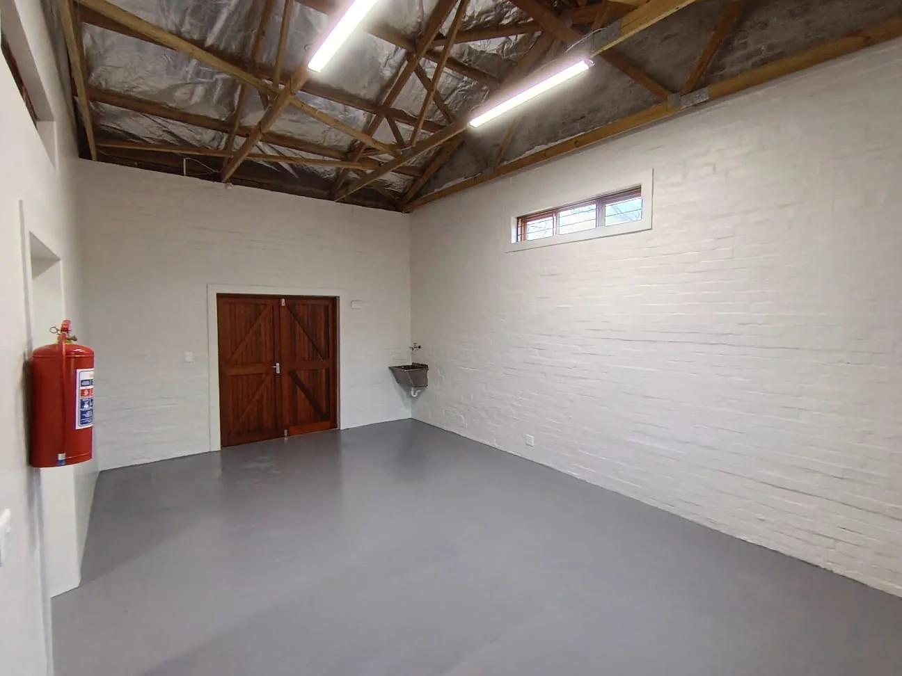 Commercial Offices / Industrial Space To Let on Bon Esperance Fruit Farm, R44, Stellenbosch farms, available immediately.