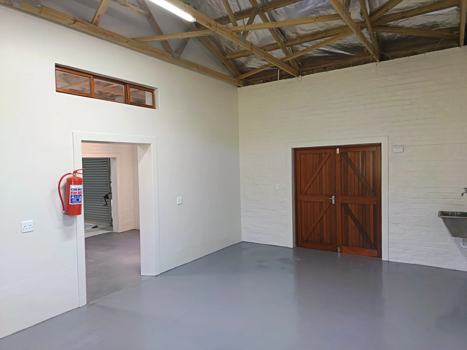 Commercial Offices / Industrial Space To Let on Bon Esperance Fruit Farm, R44, Stellenbosch farms, available immediately.