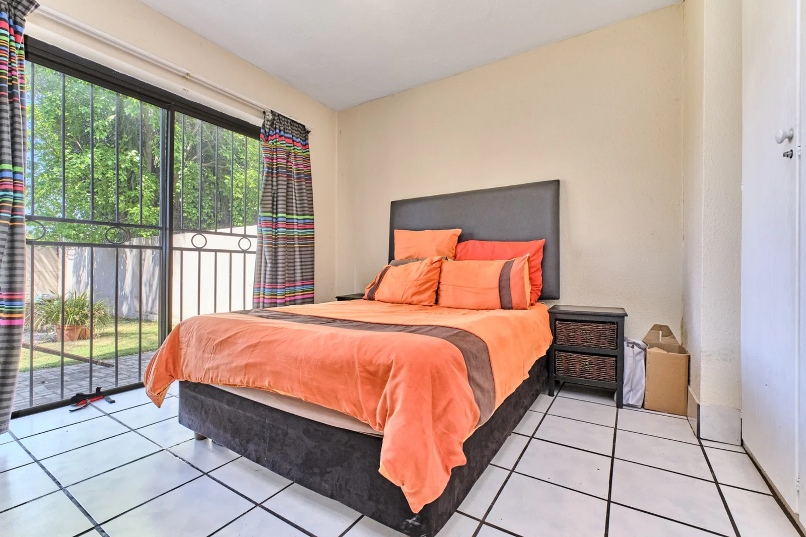 5 bedroom Home for sale in Radiokop/Strubensvalley