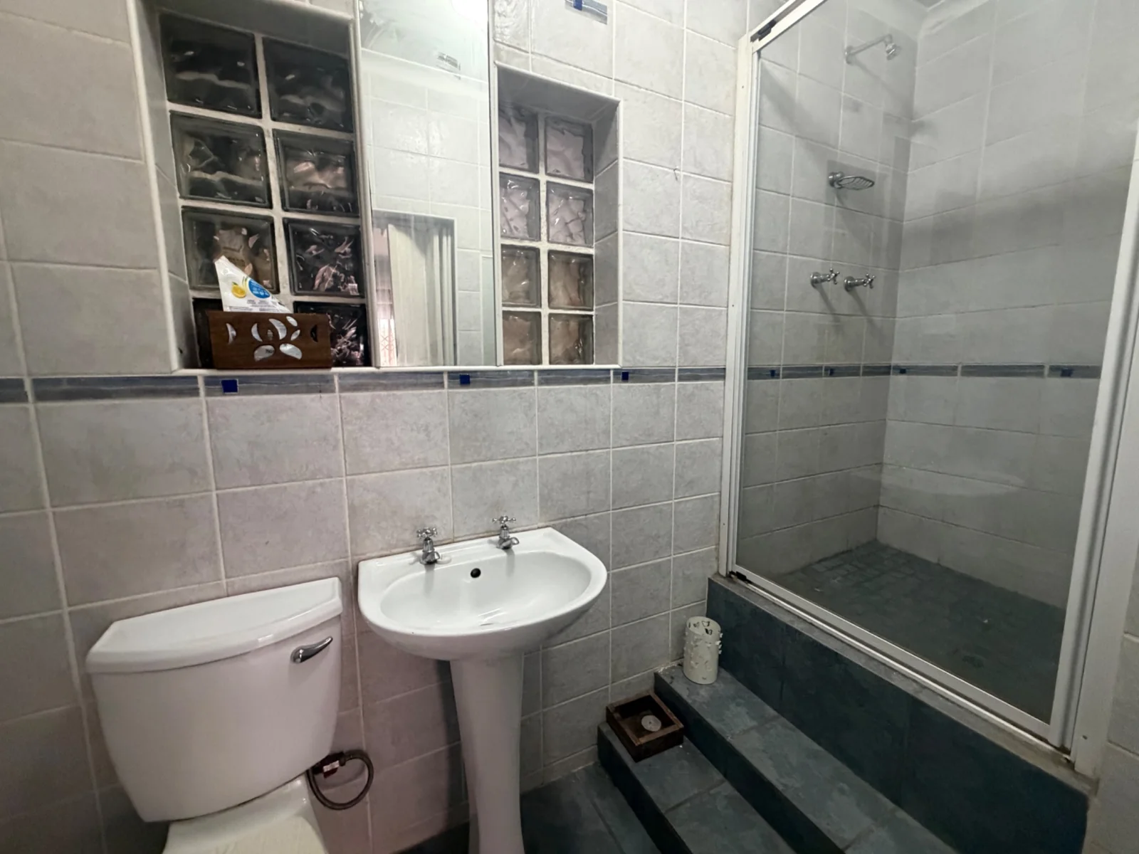 HUGE POTENTIAL FOR EXTRA INCOME ...... INSIDE A BOOMED OFF AREA.