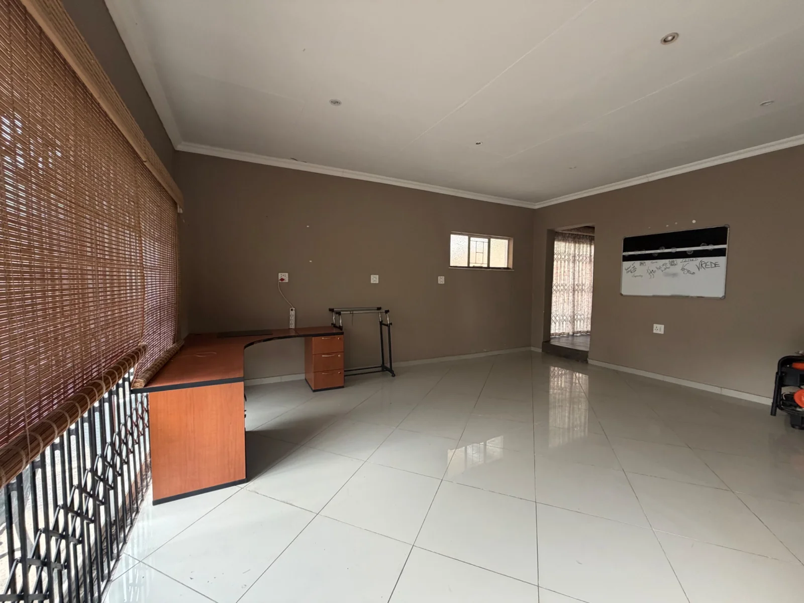 HUGE POTENTIAL FOR EXTRA INCOME ...... INSIDE A BOOMED OFF AREA.