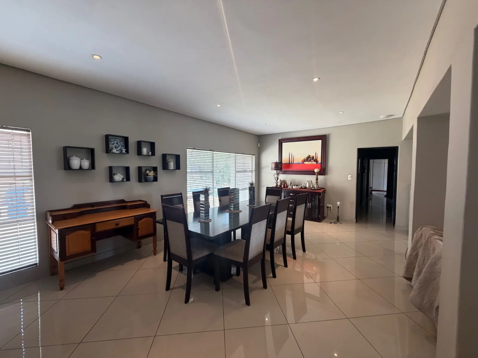 HUGE POTENTIAL FOR EXTRA INCOME ...... INSIDE A BOOMED OFF AREA.