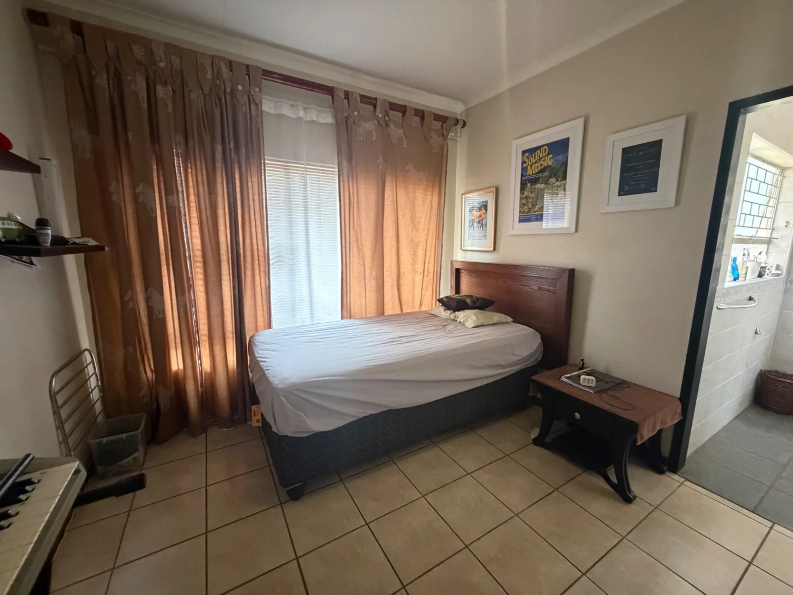 HUGE POTENTIAL FOR EXTRA INCOME ...... INSIDE A BOOMED OFF AREA.