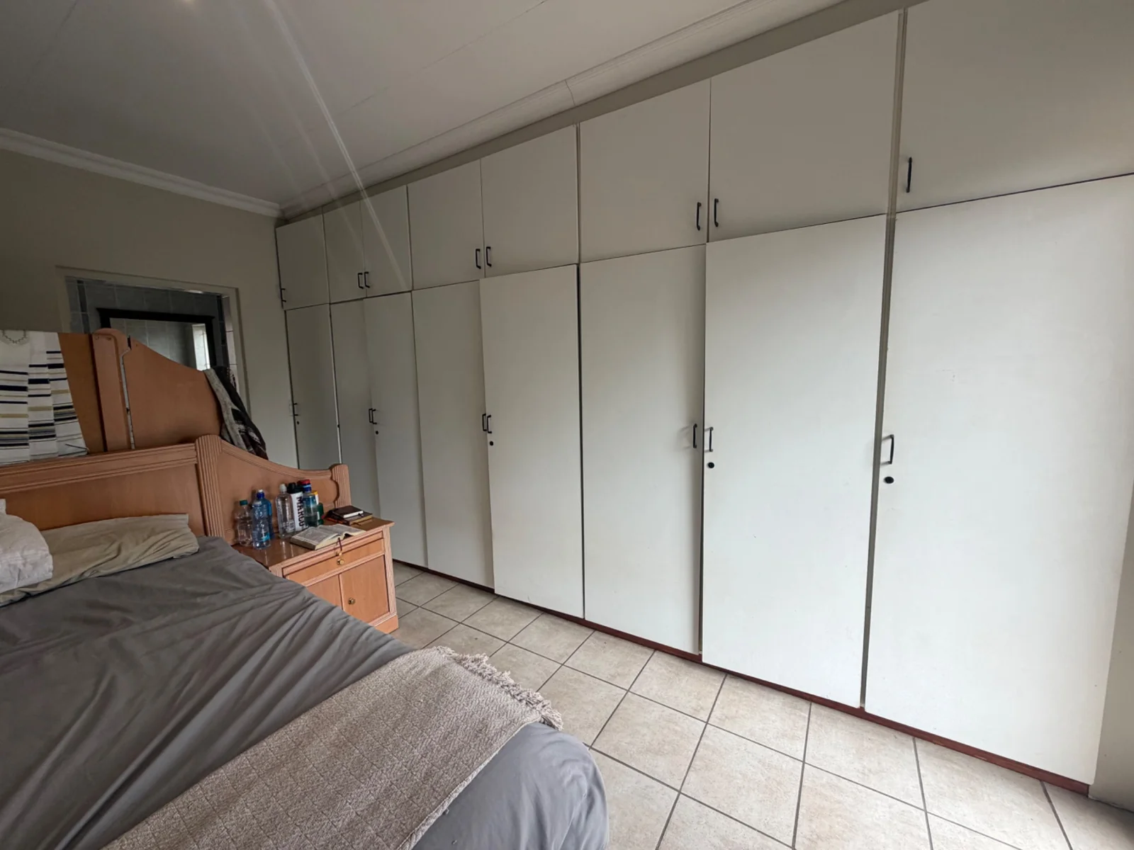 HUGE POTENTIAL FOR EXTRA INCOME ...... INSIDE A BOOMED OFF AREA.