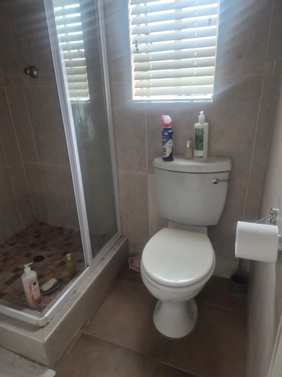 3 Bedroom House for Sale In Waterkloof East