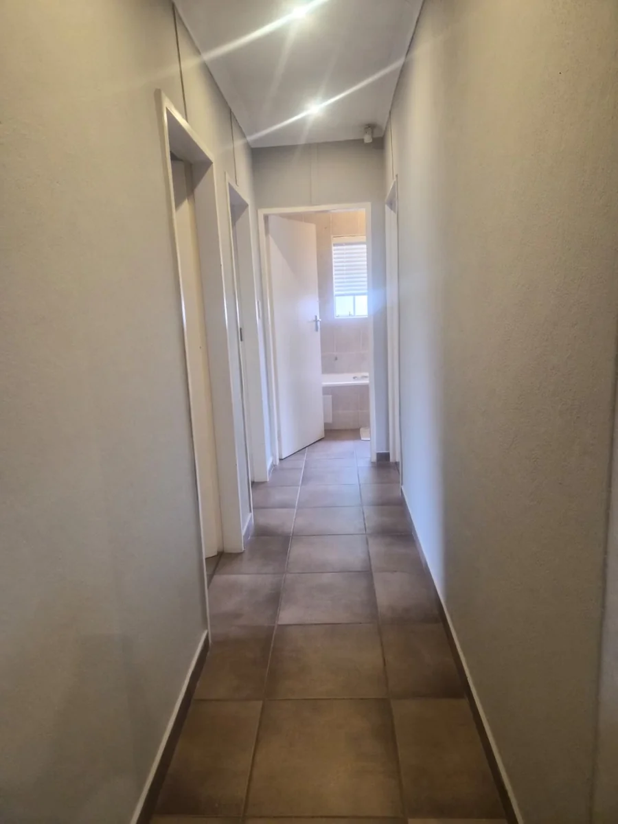 3 Bedroom House for Sale In Waterkloof East