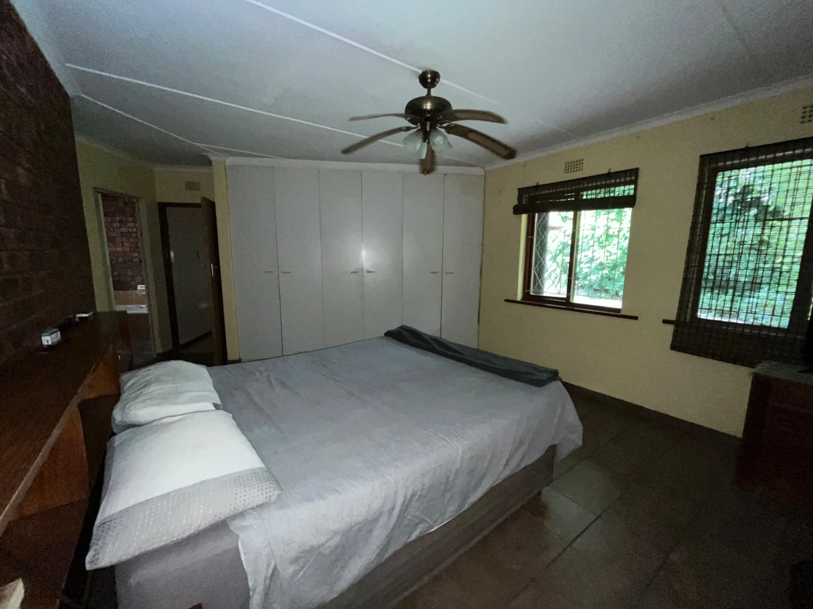 Thatched home for sale in Golfview Park