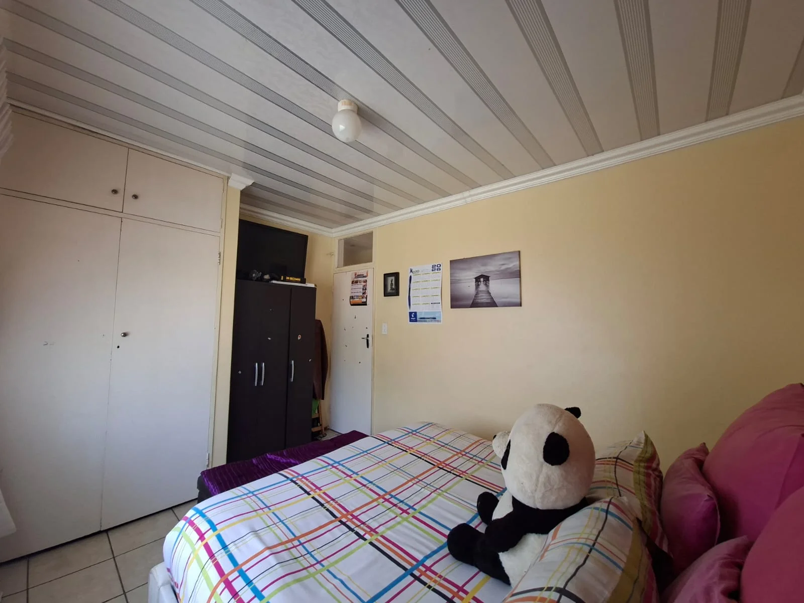 Spacious 3-Bedroom Family Home with Excellent Parking