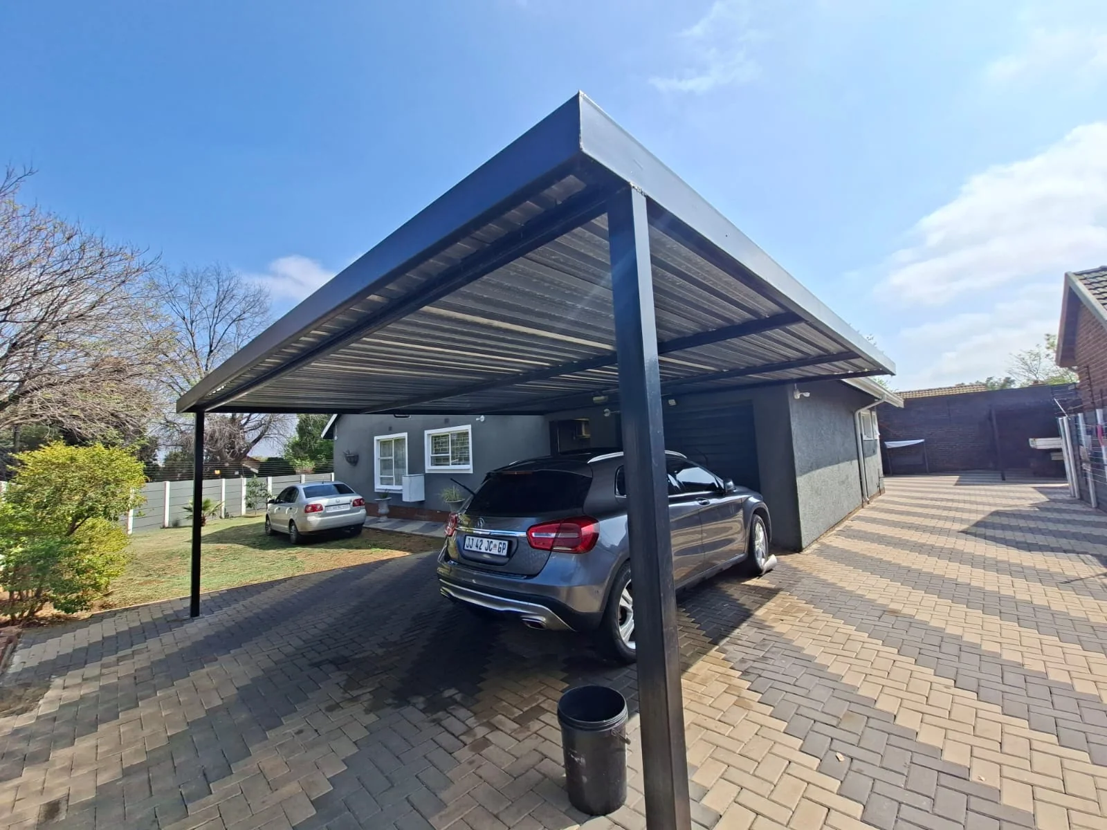 Spacious 3-Bedroom Family Home with Excellent Parking