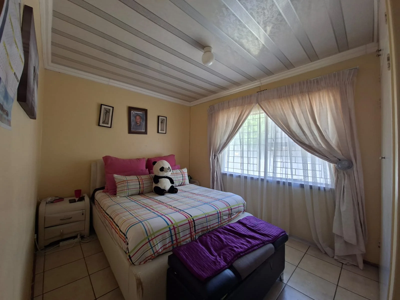 Spacious 3-Bedroom Family Home with Excellent Parking