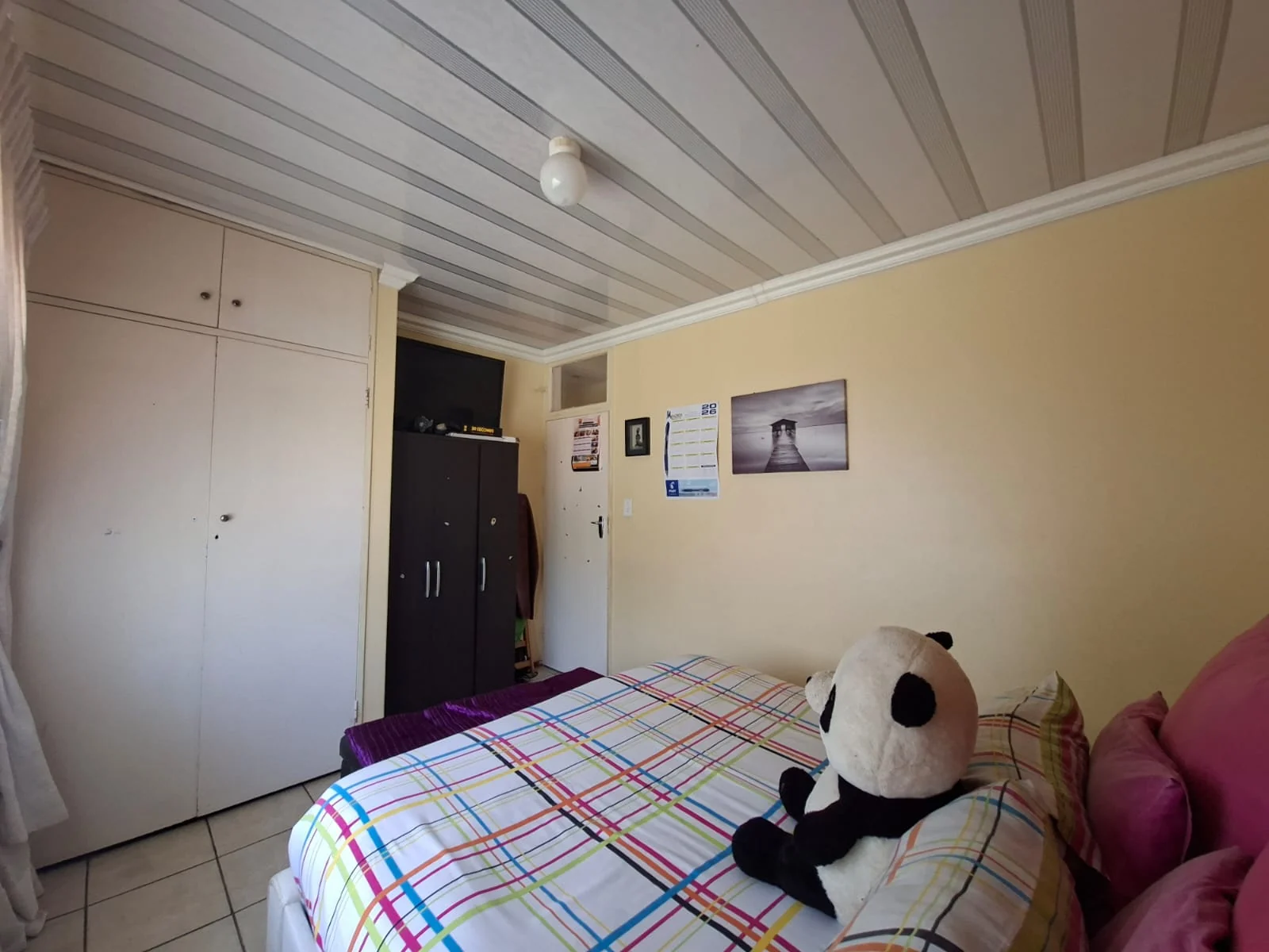 Spacious 3-Bedroom Family Home with Excellent Parking