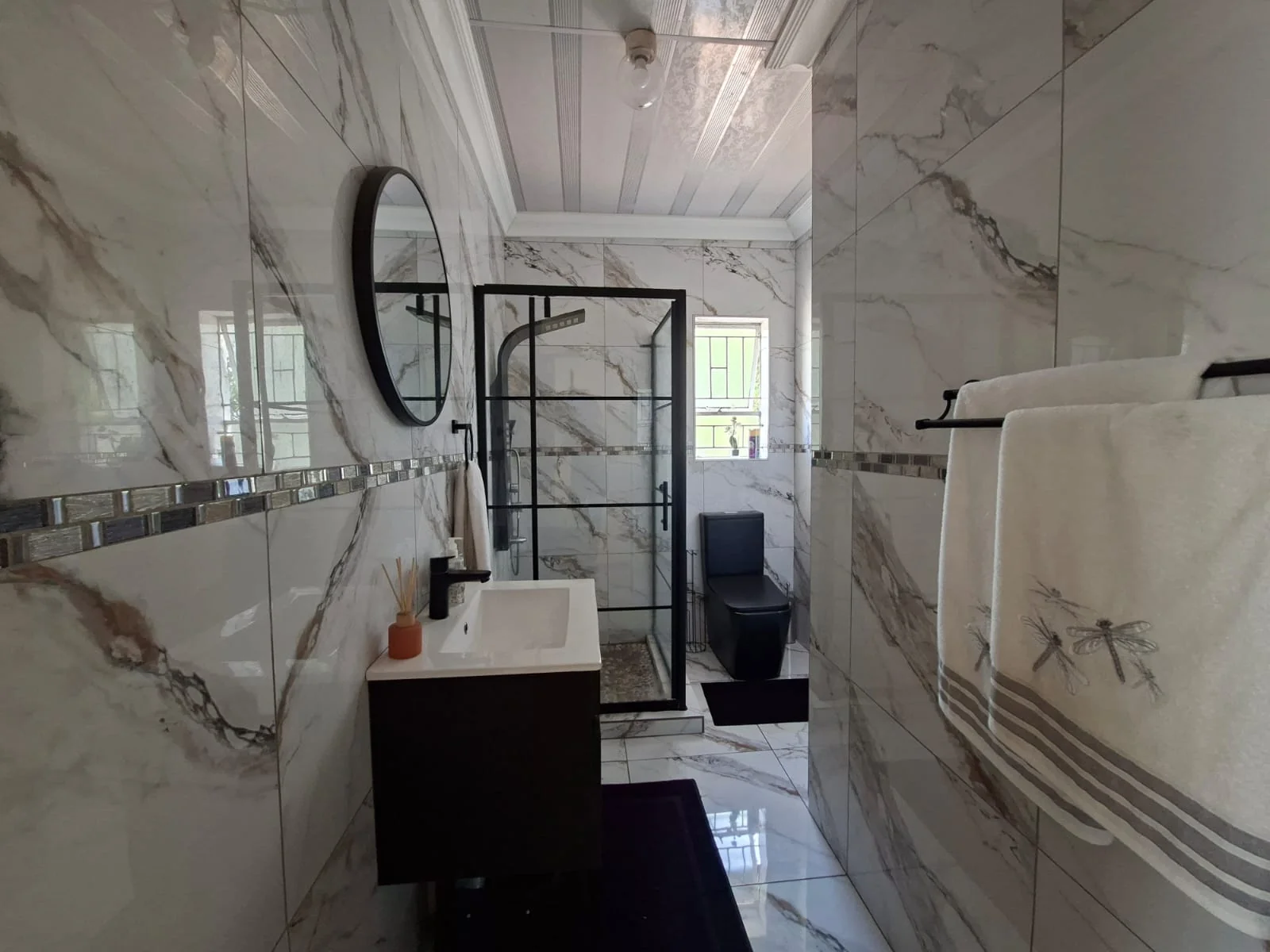 Spacious 3-Bedroom Family Home with Excellent Parking