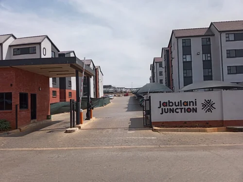 89 Legogo Street, Jabulani, Soweto