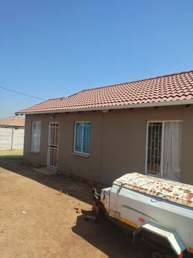 Savanna City, Walkerville