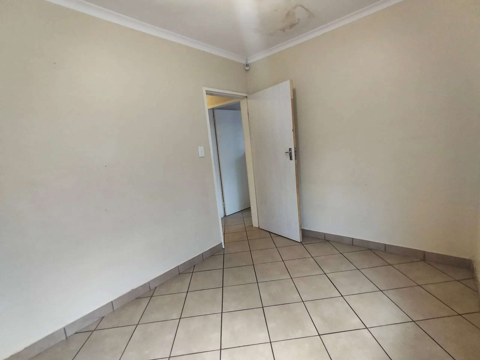 3 Bedroom House For Sale