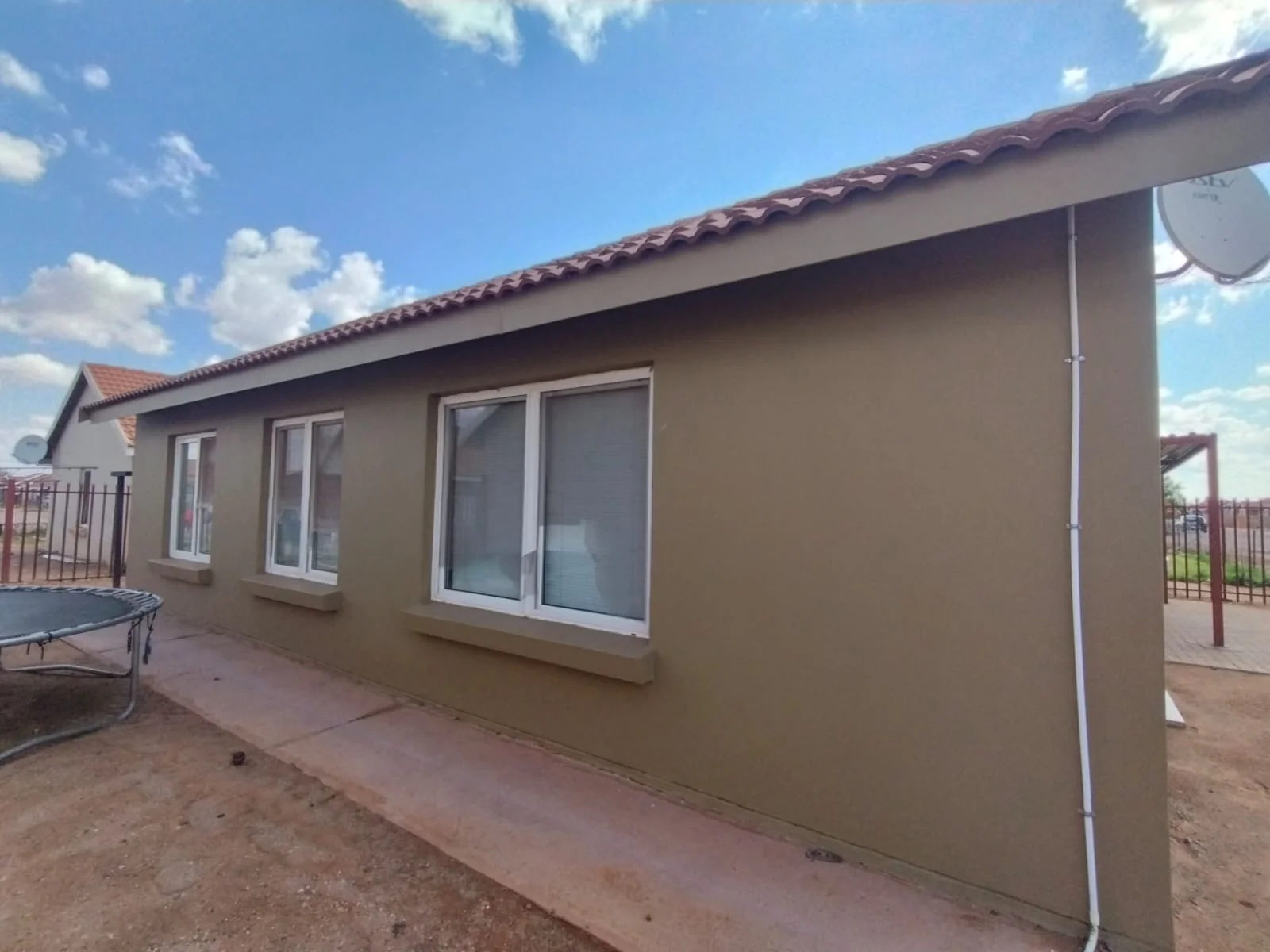 3 Bedroom House For Sale