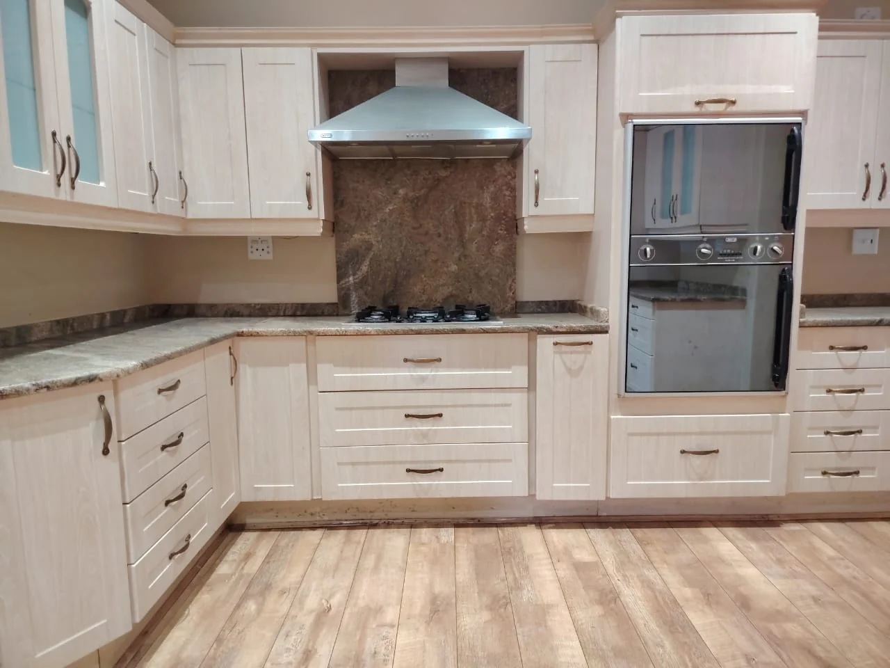 Fabulous Family Home , Great condition with ample space for All