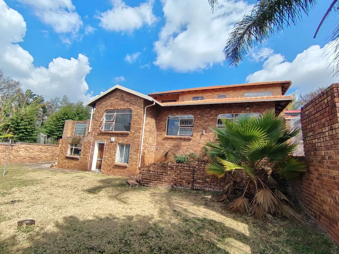 Fabulous Family Home , Great condition with ample space for All