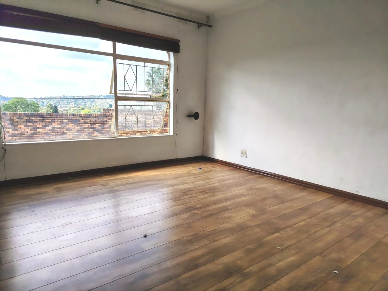 Fabulous Family Home , Great condition with ample space for All