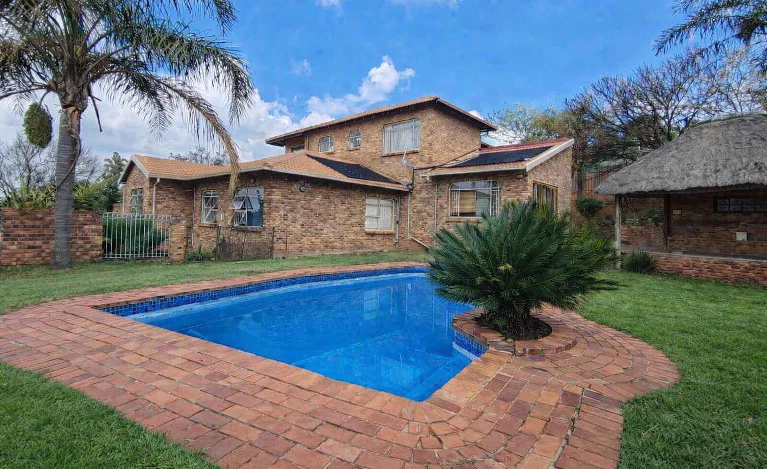 Fabulous Family Home , Great condition with ample space for All