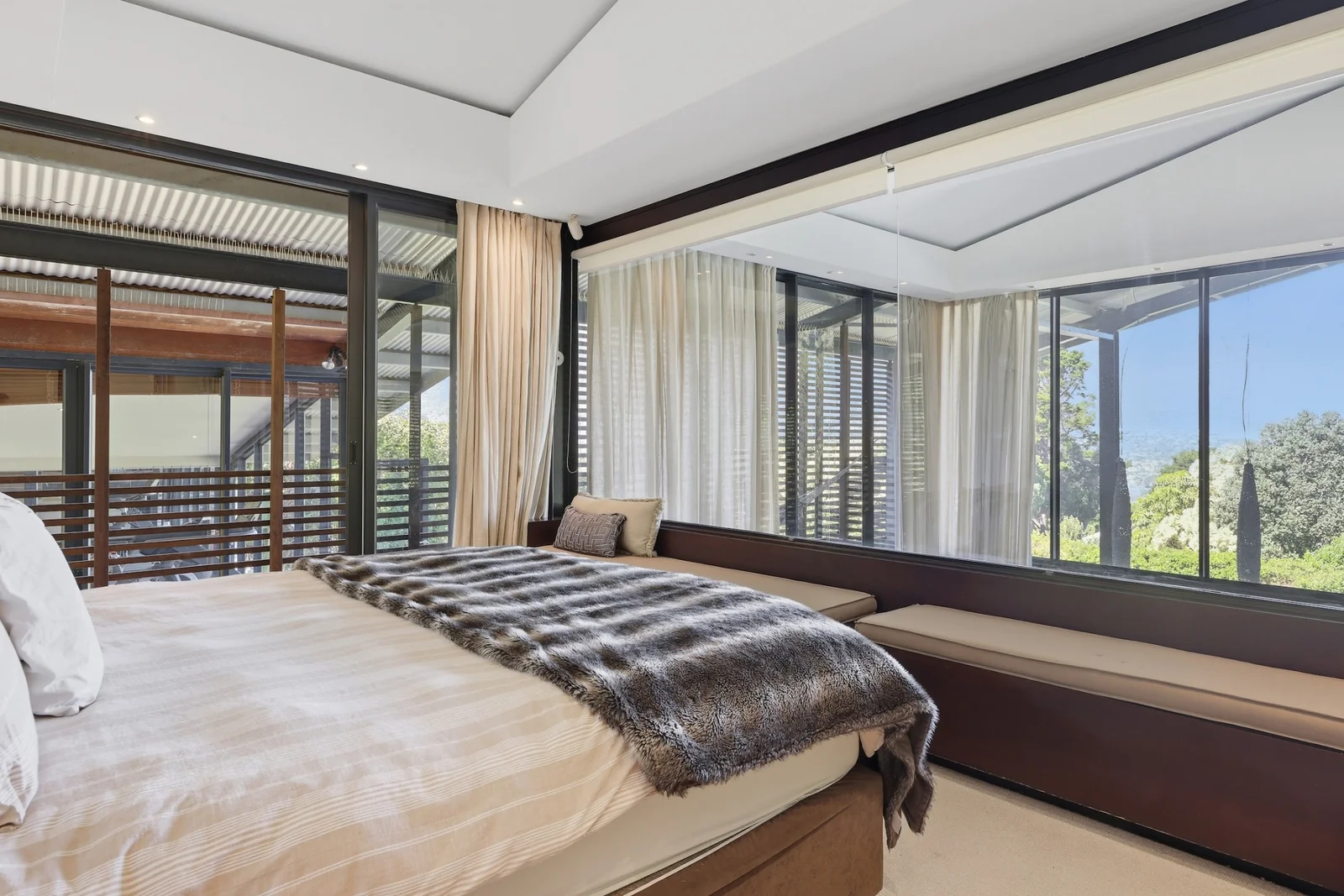 A One-of-a-Kind Forest Retreat with Unforgettable Views and Luxury Living