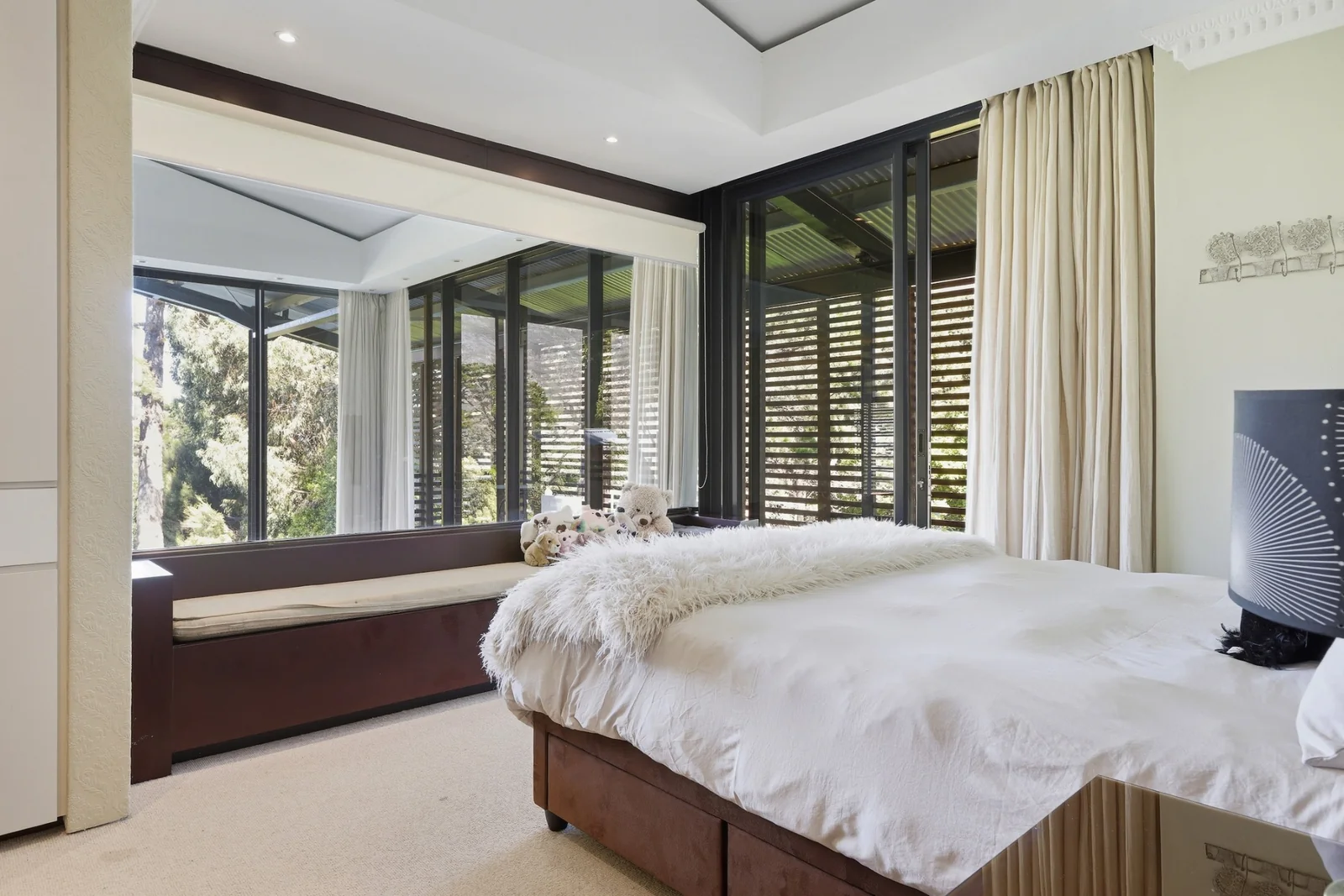 A One-of-a-Kind Forest Retreat with Unforgettable Views and Luxury Living