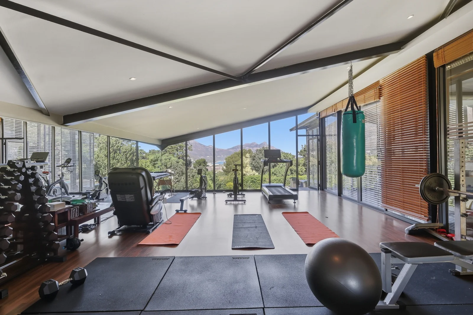 A One-of-a-Kind Forest Retreat with Unforgettable Views and Luxury Living