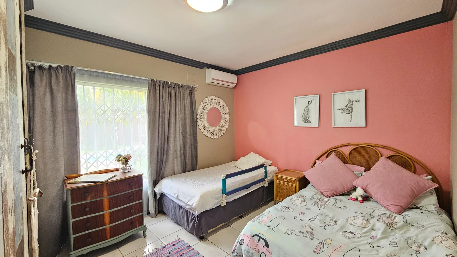 Family Fun Starts Here – Your Perfect Summer Home Awaits!