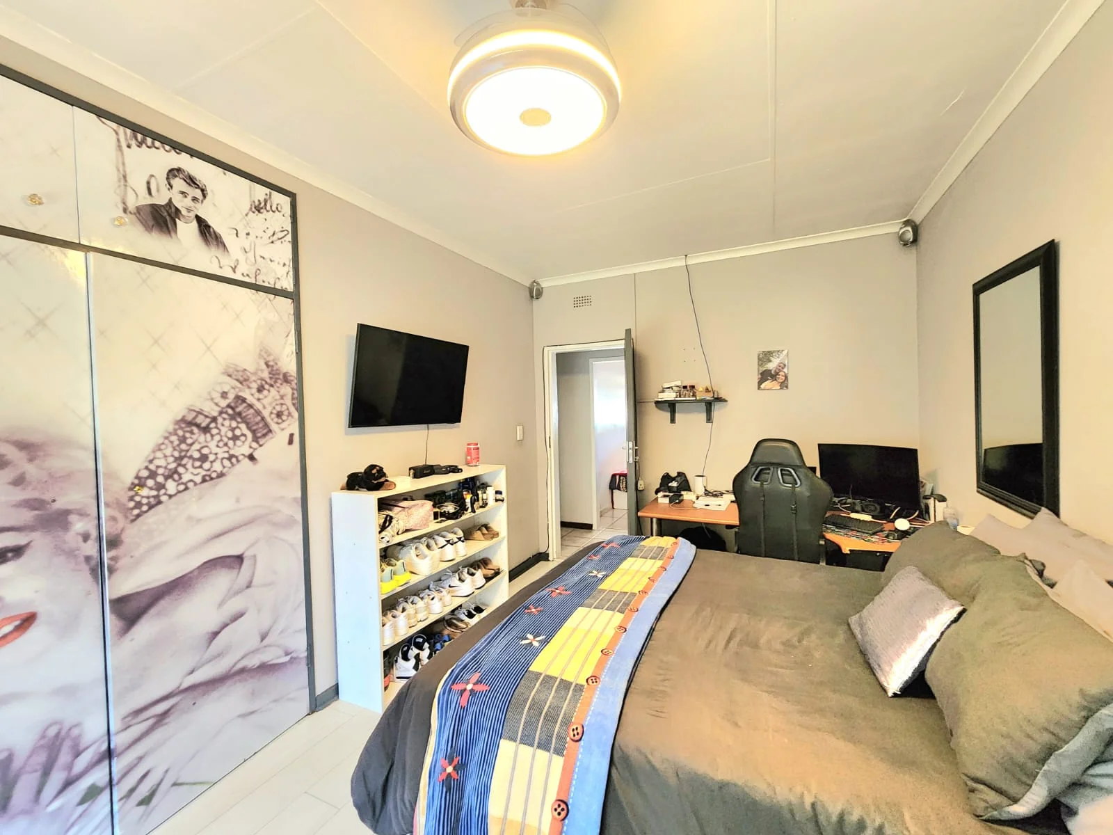 SPACE. SECURITY. VERSATILITY. A HOME THAT JUST WORKS.