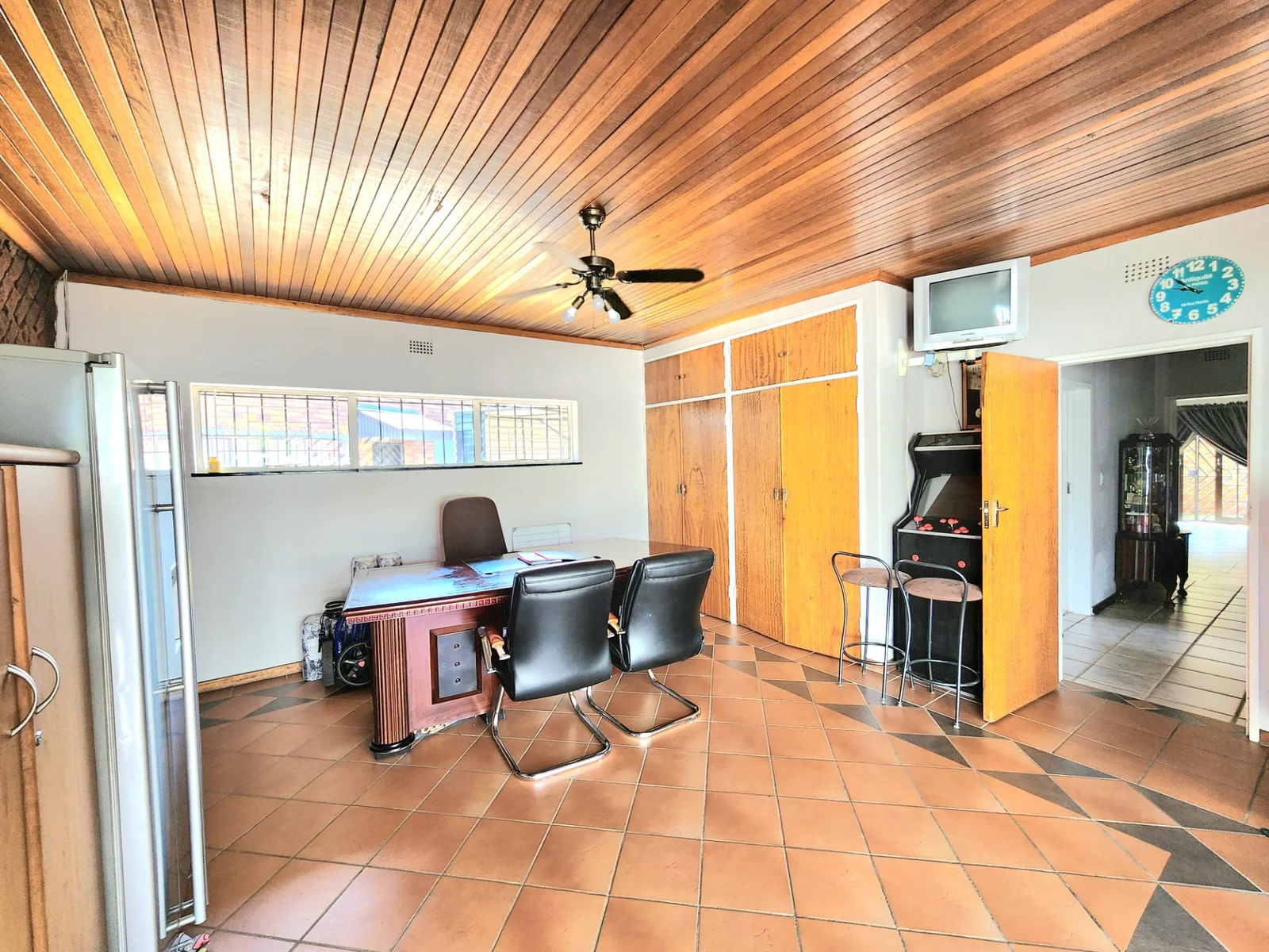 SPACE. SECURITY. VERSATILITY. A HOME THAT JUST WORKS.