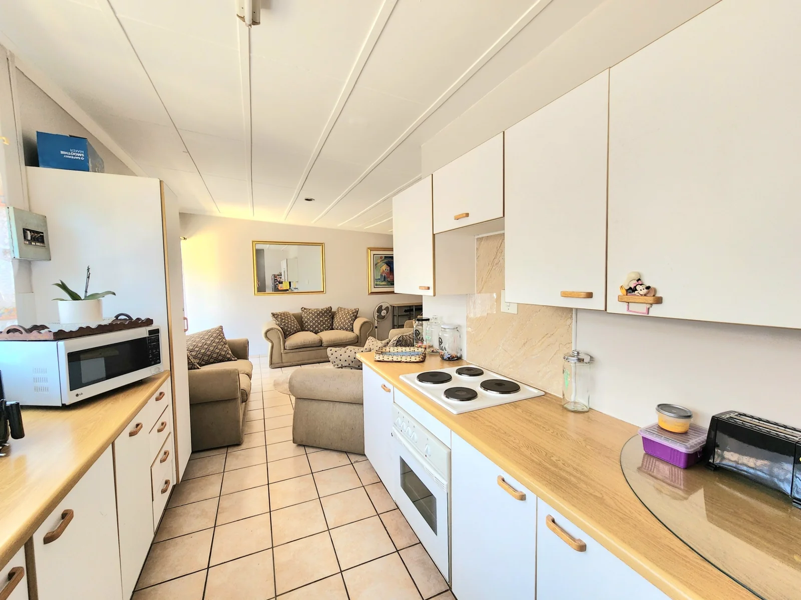 SPACE. SECURITY. VERSATILITY. A HOME THAT JUST WORKS.