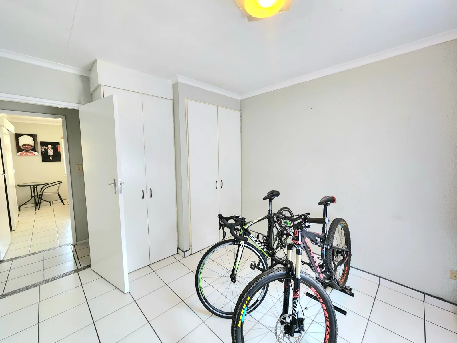 A RARE GEM IN ATLASVILLE — BEAUTY, TRANQUILLITY & EASY LIVING.