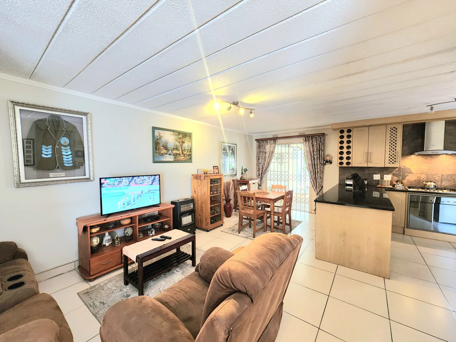 A RARE GEM IN ATLASVILLE — BEAUTY, TRANQUILLITY & EASY LIVING.