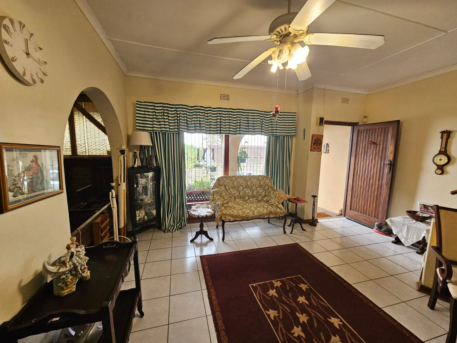 3 bedroomed plus 4th bedroom/study home in Kildare