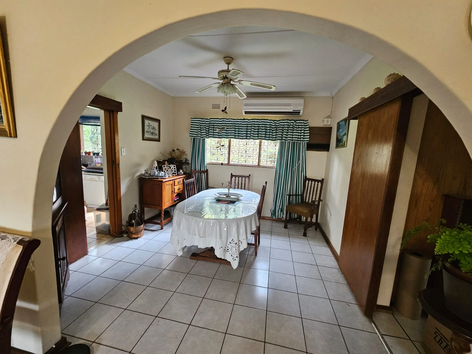 3 bedroomed plus 4th bedroom/study home in Kildare