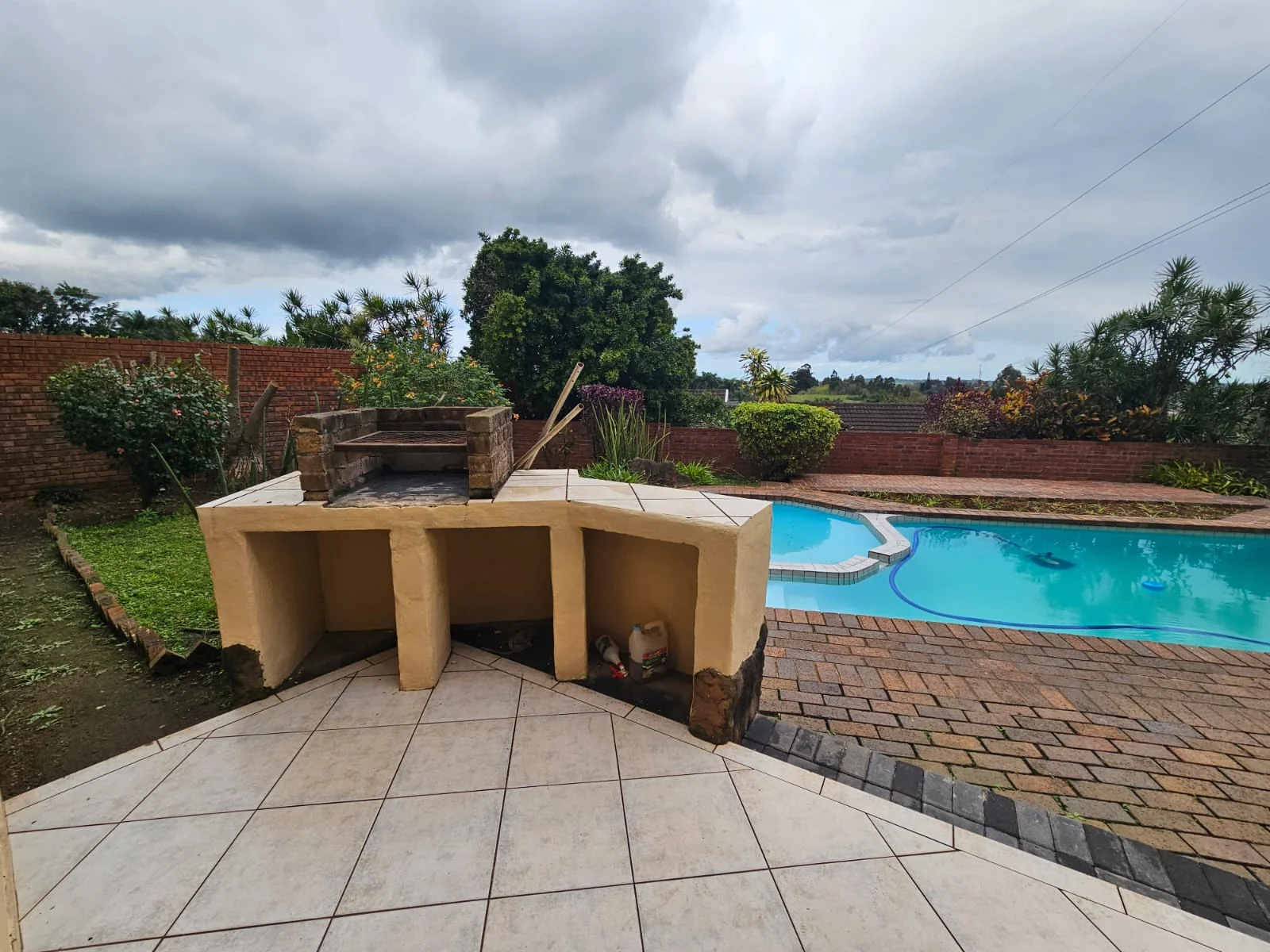 Move-in ready home in Panorama