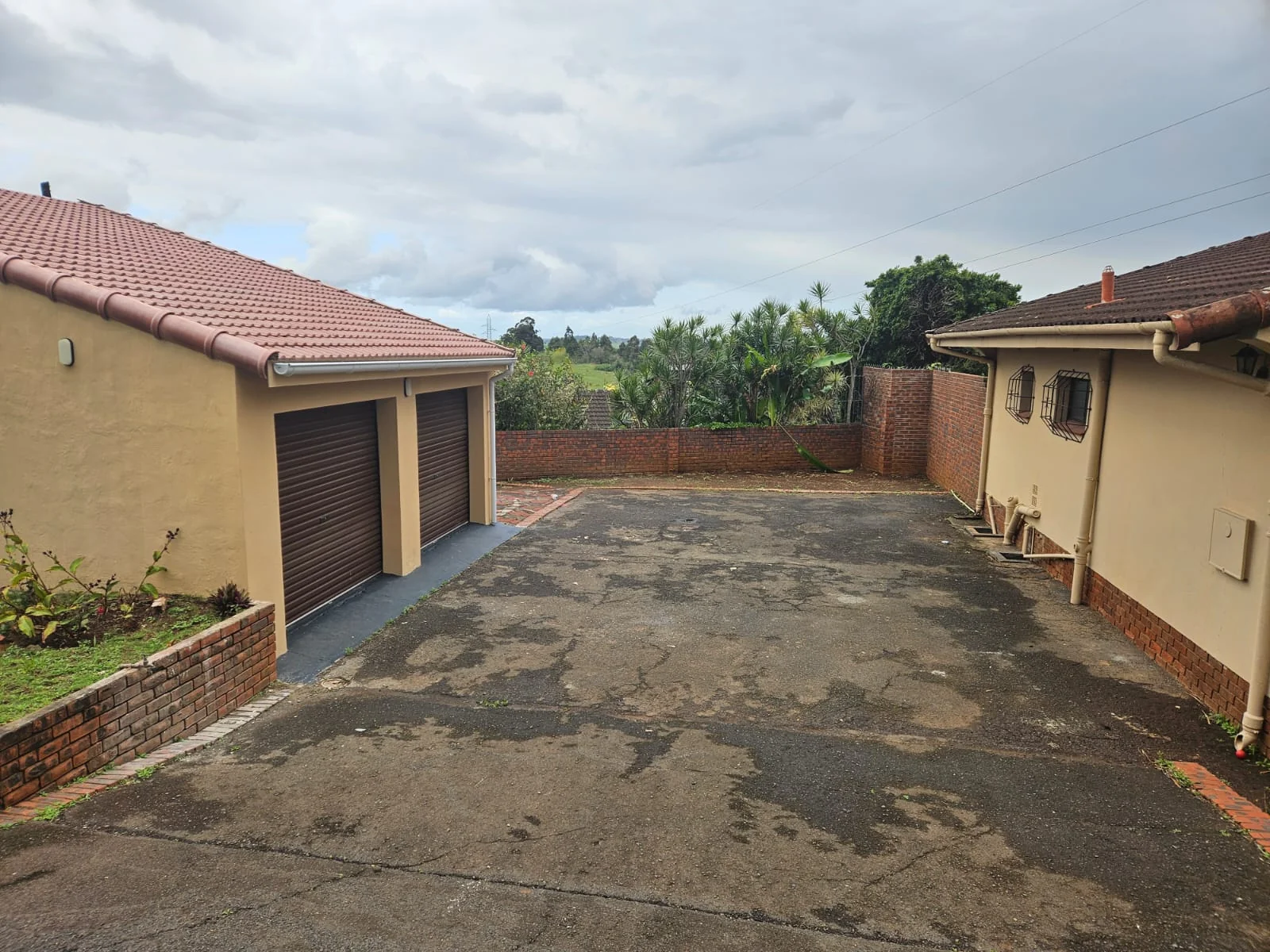 Move-in ready home in Panorama