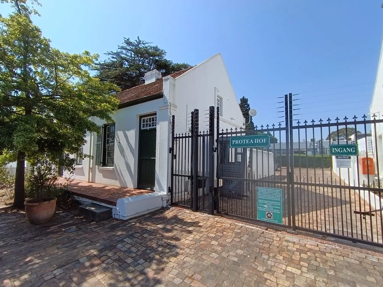 2 Bedroom  - Ryneveld Street - 1 December 2026