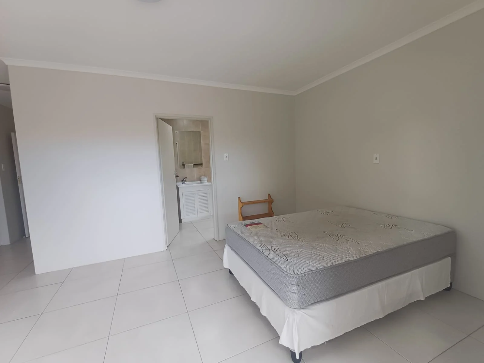 Garden Cottage in quiet part of Milnerton