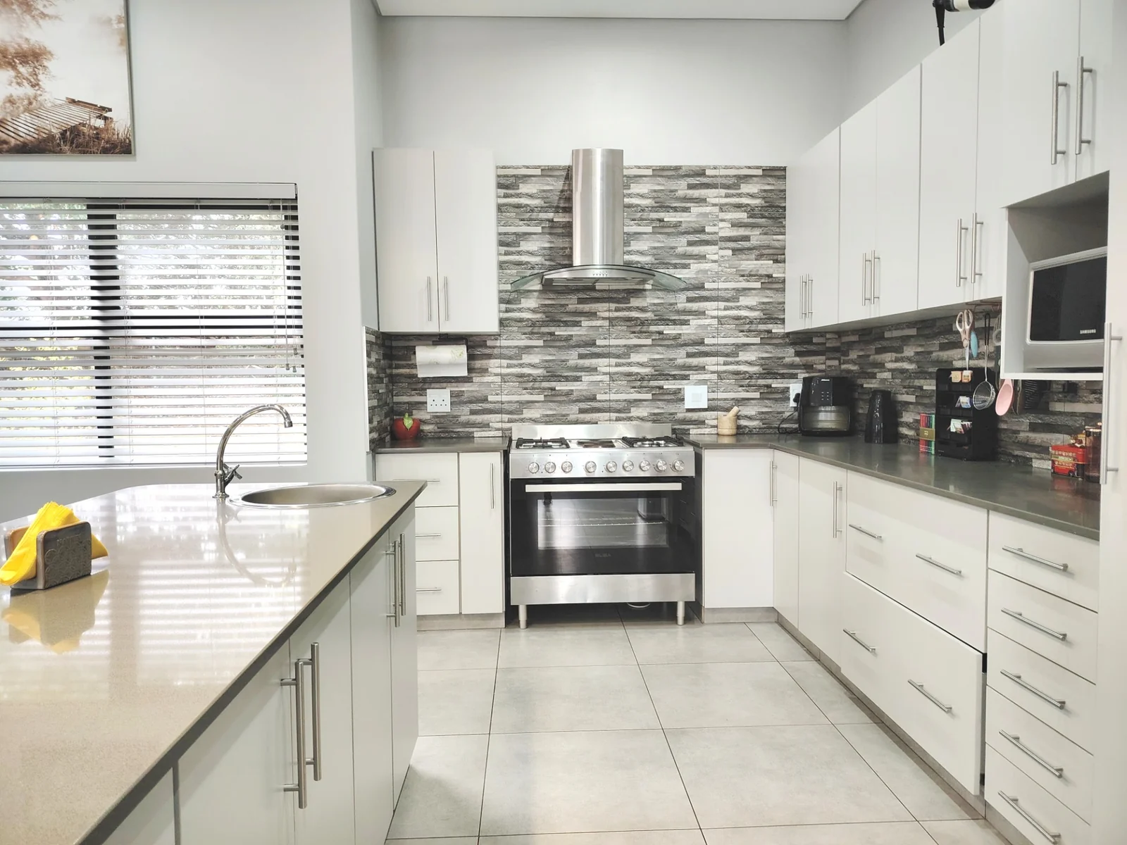 Golf Course Views, Zero Stairs, Modern Living — Mzingazi Golf Estate